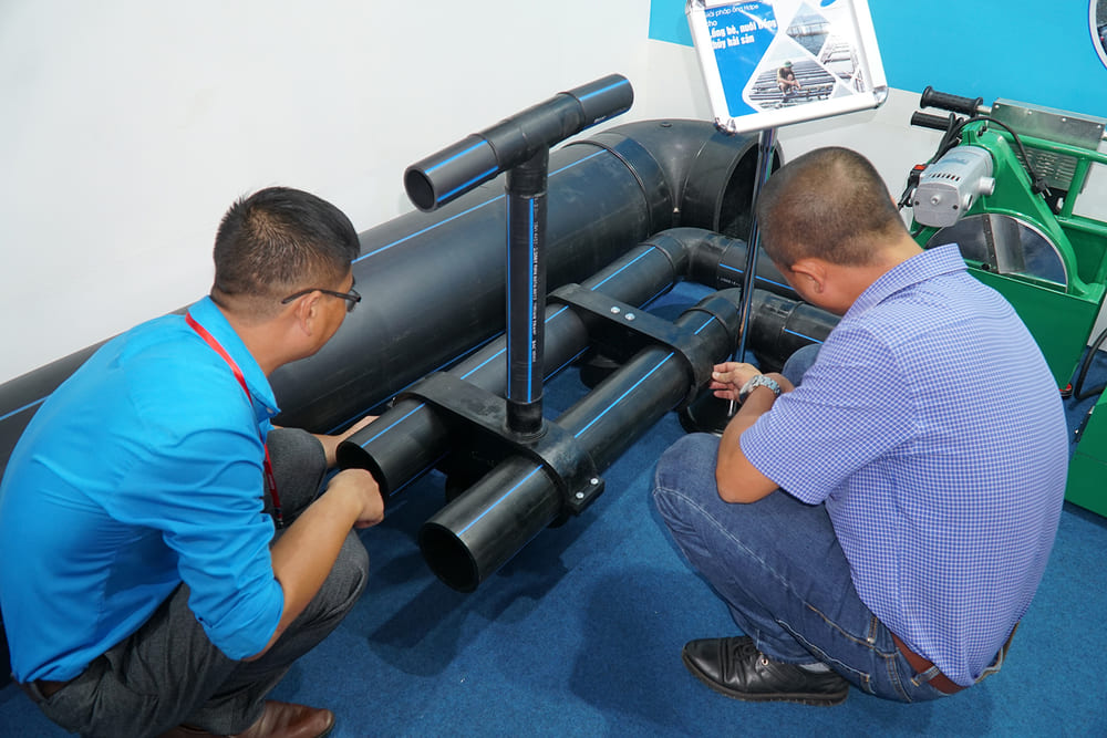 Giải pháp ống nhựa HDPE làm lồng bè nuôi trồng thủy hải sản được nhựa Super Trường Phát mang đến hội chợ VietBuild 2019