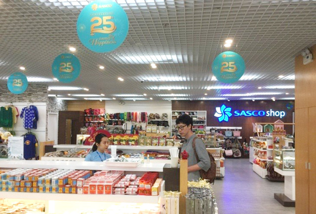 Cửa hàng SASCO Shop bên trong ga quốc tế sân bay Tân Sơn Nhất