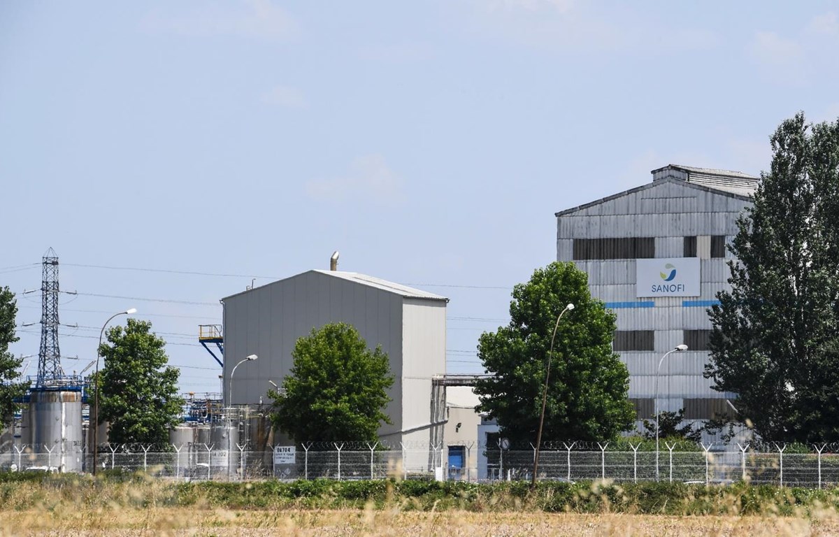Nhà máy của Sanofi tại Mourenx, Tây Nam Pháp. (Ảnh: AFP/TTXVN)