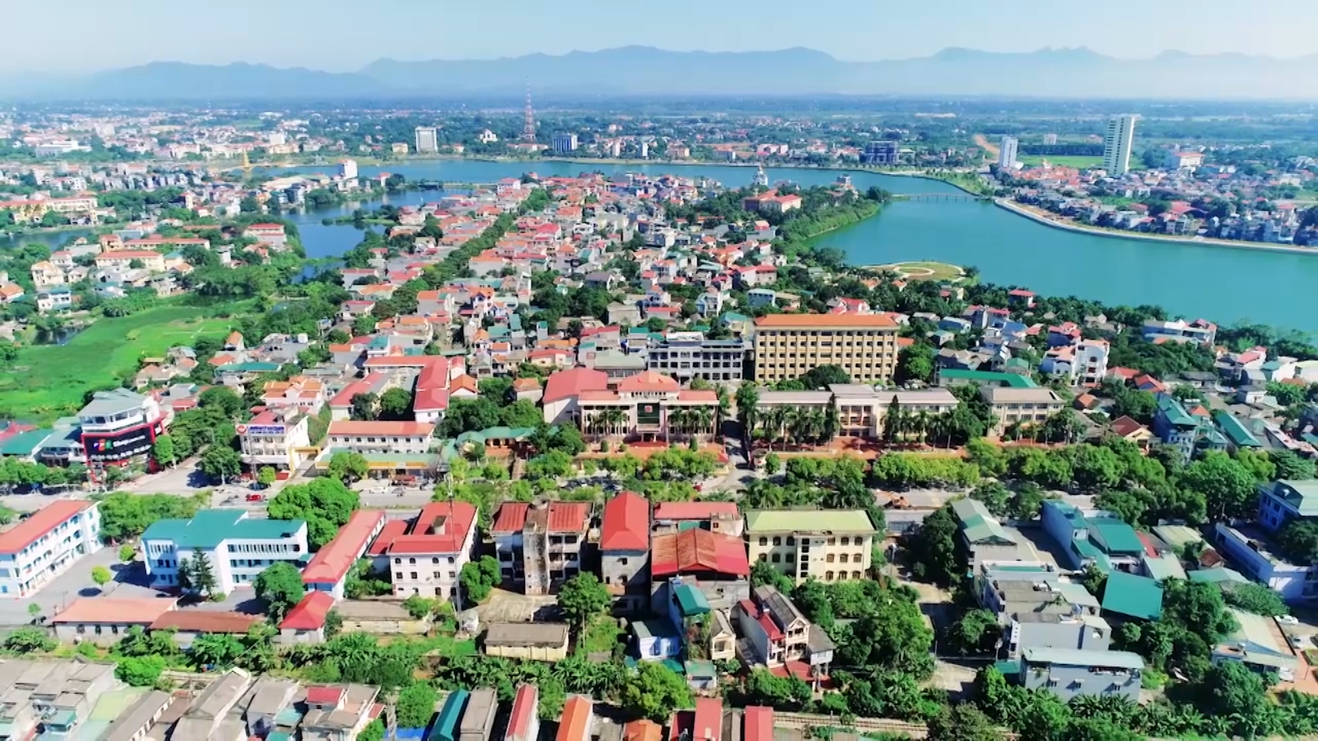 Một góc thành phố Việt Trì. Nguồn ảnh: Phutho.gov.vn