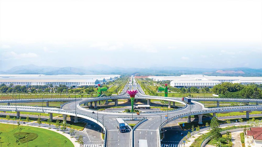 Nút giao thông Khu kinh tế mở Chu Lai