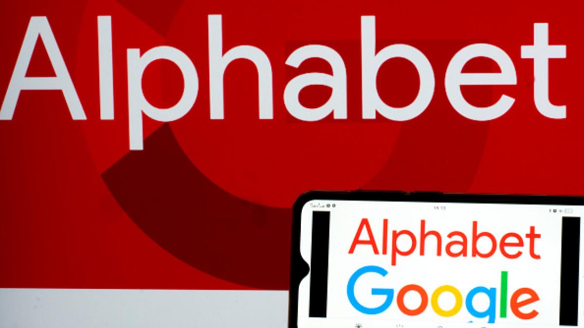 Alphabet - công ty mẹ của Google – công bố lợi nhuận và doanh thu trong quý II vừa qua tăng lên các mức cao kỷ lục nhờ doanh thu từ quảng cáo. Ảnh: cnnbrasil.com.br/TTXVN