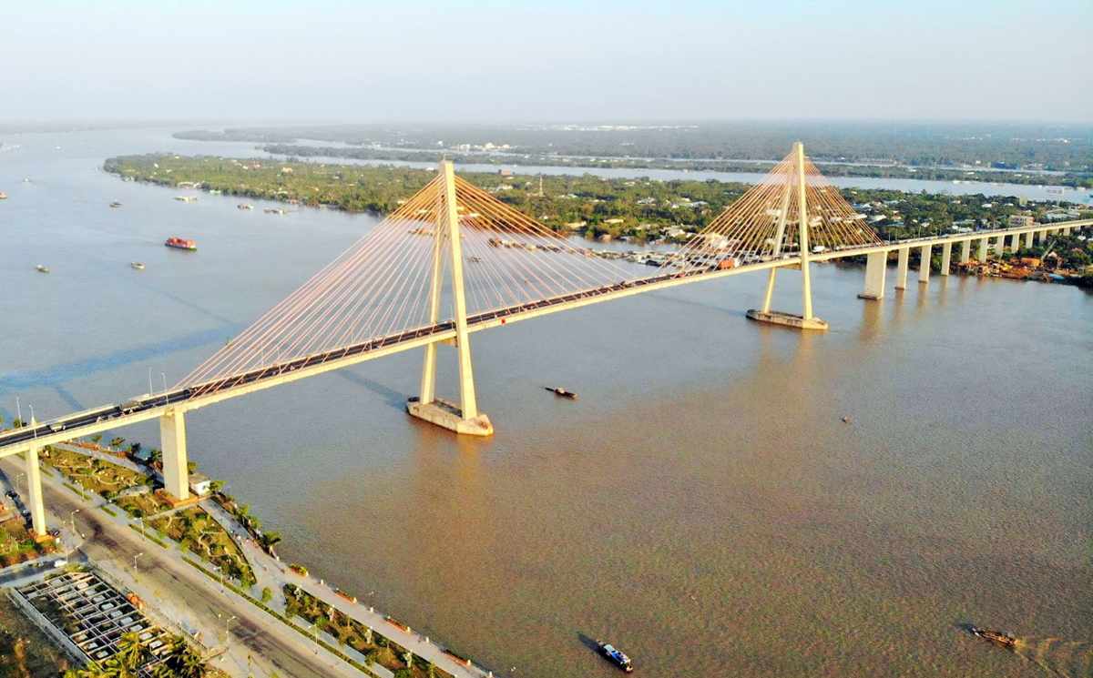 Dự án cầu Rạch Miễu 2, nối tỉnh Tiền Giang và Bến Tre, nằm cách cầu Rạch Miễu hiện hữu khoảng 3,8 km về phía thượng lưu.