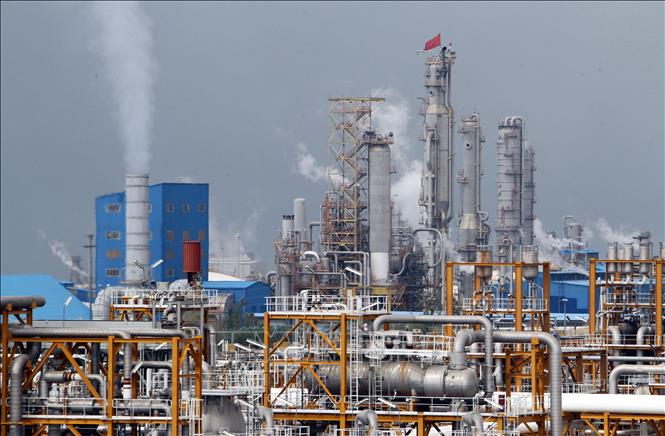Giếng dầu South Pars tại cảng Assaluyeh của Iran. Ảnh tư liệu: AFP/TTXVN