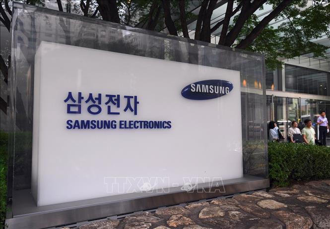 Logo của Hãng Samsung Electronics trên một tòa nhà ở Seoul, Hàn Quốc. Ảnh: AFP/TTXVN