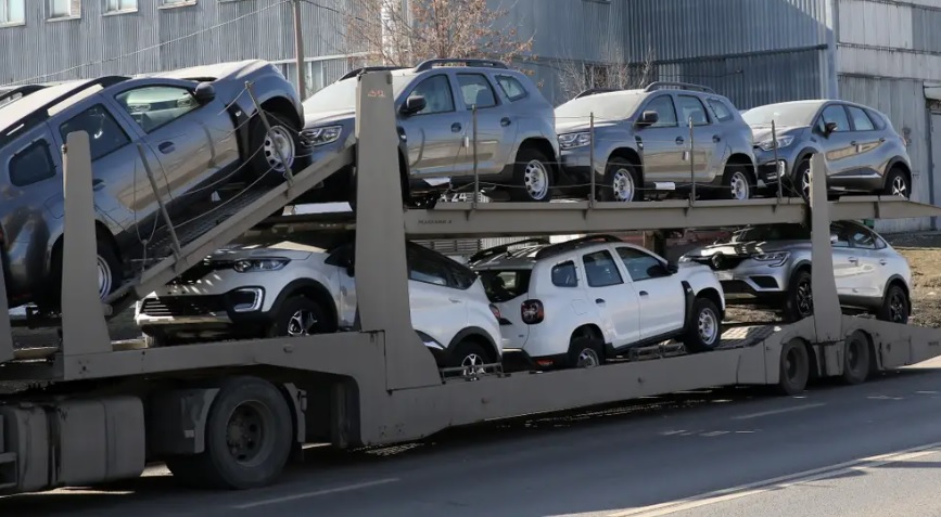 Xe SUV Renault Duster trước nhà máy ô tô Renault ở Moskva, Nga. Ảnh: Getty Images