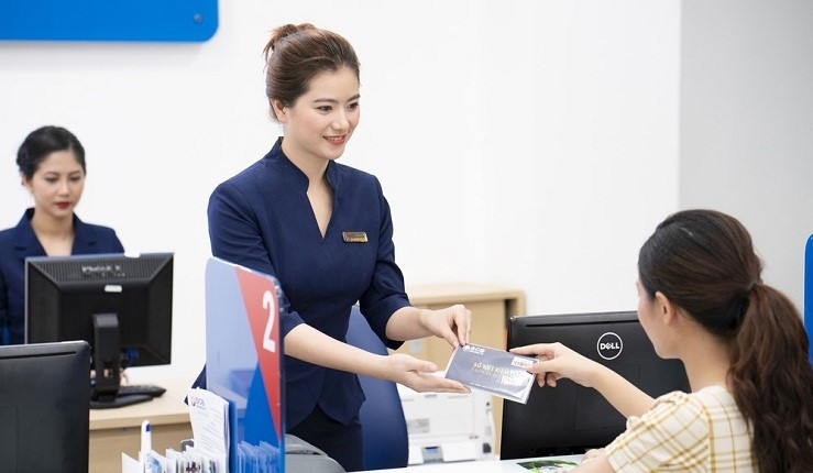  Lệ phí cấp giấy phép thành lập và hoạt động của ngân hàng được giảm đến 50% đến hết 31/12/2023. Ảnh minh họa. Nguồn: Internet