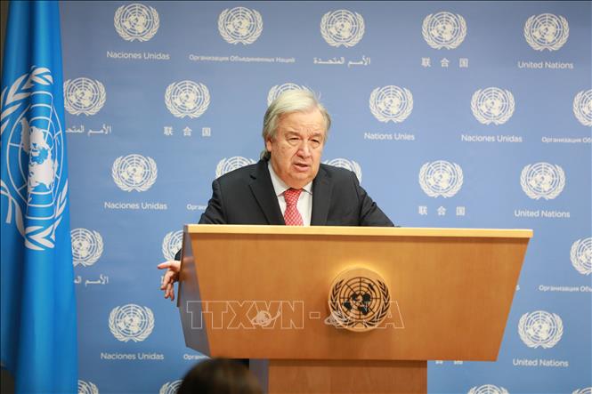 Tổng thư ký Liên hợp quốc Antonio Guterres phát biểu tại cuộc họp báo ở New York, Mỹ. (Ảnh: THX/TTXVN)