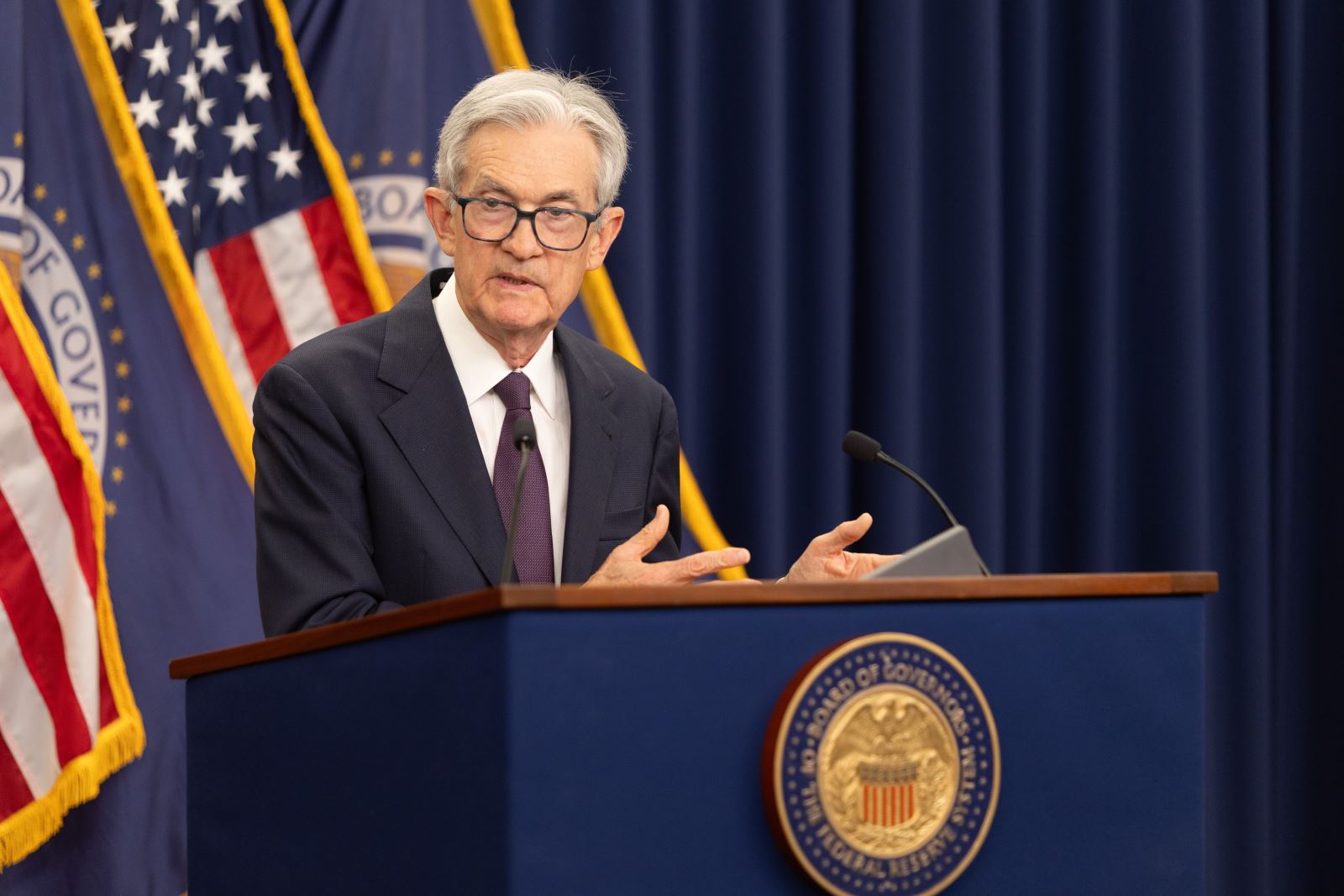 Chủ tịch Cục Dự trữ liên bang Mỹ (Fed) Jerome Powell. (Ảnh: THX/TTXVN)