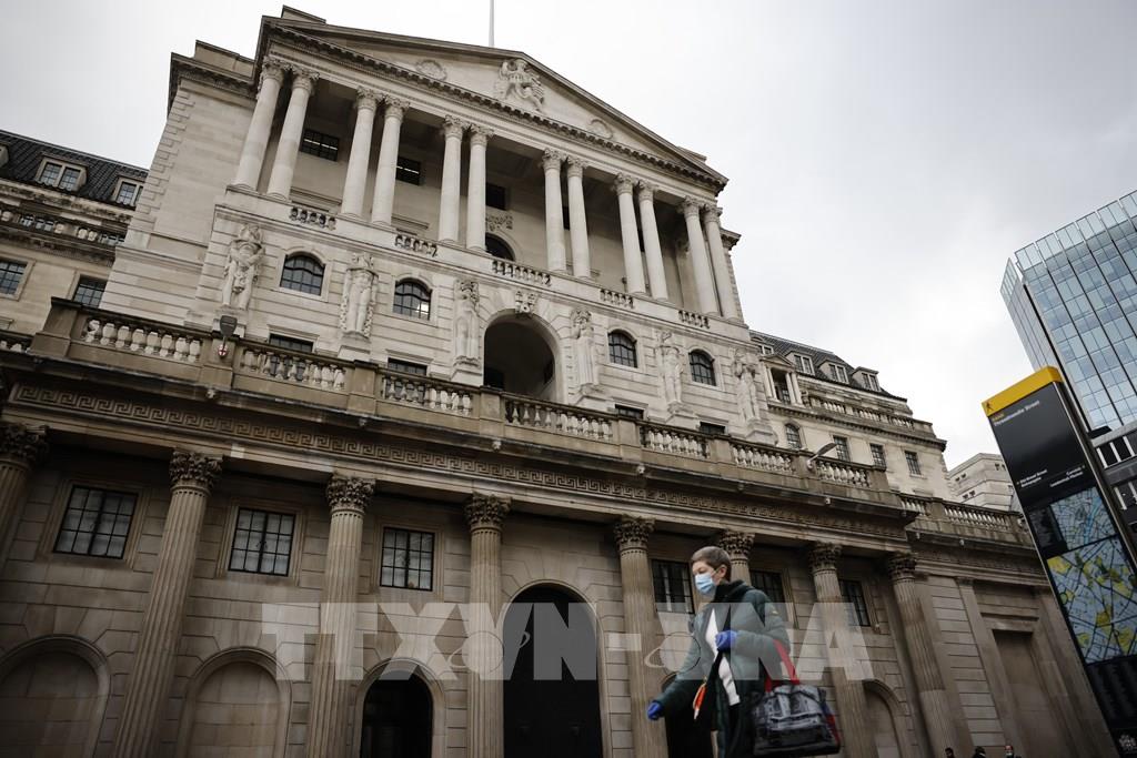 Trụ sở ngân hàng Trung ương Anh (BoE) ở London. (Ảnh: AFP/TTXVN)