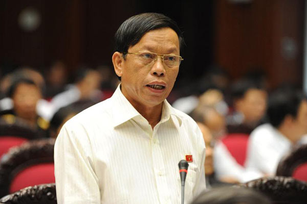 Bí thư tỉnh ủy Quảng Nam, ông Lê Phước Thanh vừa có đơn gửi cấp trên xin từ nhiệm dù còn thời hạn công tác đến tháng 10/2016