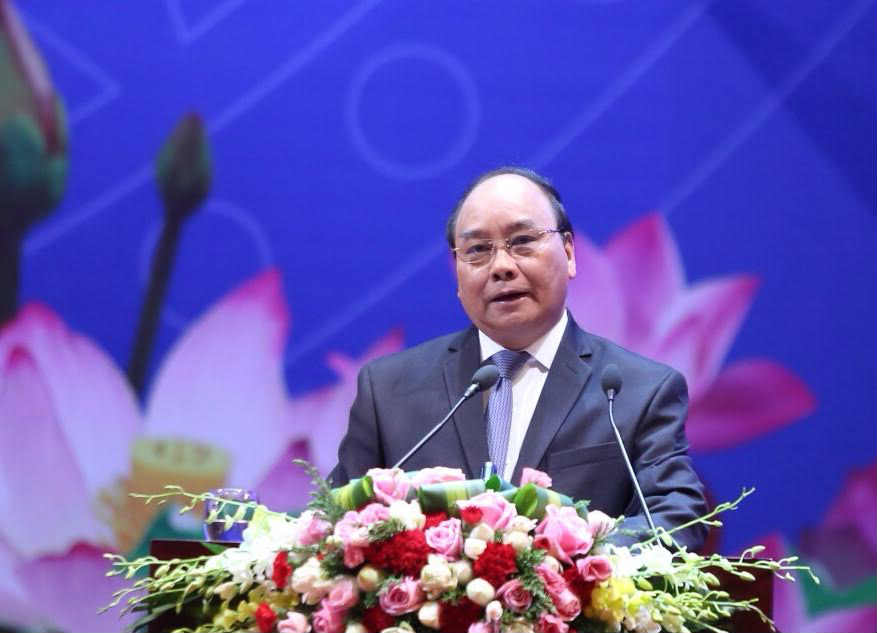 Thủ tướng Nguyễn Xuân Phúc phát biểu khai mạc Hội nghị Thủ tướng Chính phủ với doanh nghiệp năm 2017
