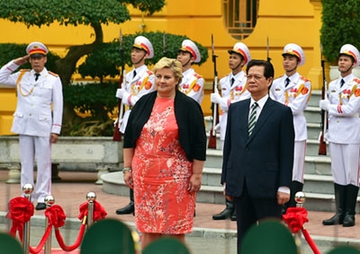 Thủ tướng Nguyễn Tấn Dũng và Thủ tướng Na Uy Erna Solberg. Ảnh: VGP