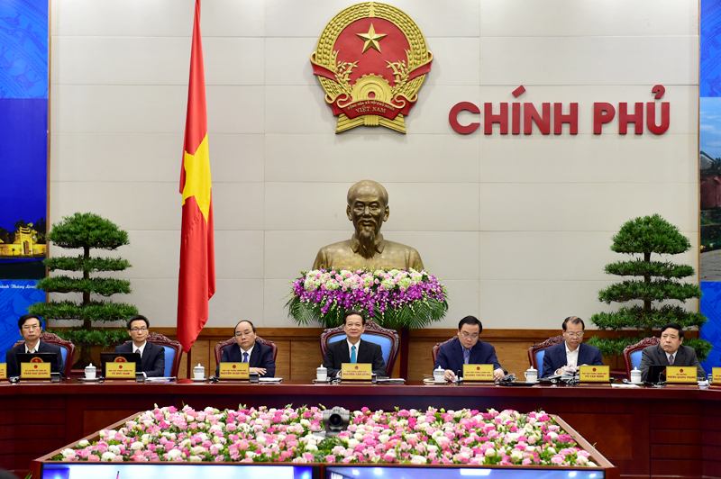 Thủ tướng Nguyễn Tấn Dũng chủ trì hội nghị trực tuyến của Chính phủ với các địa phương (Ảnh: VGP)