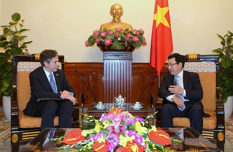 Phó Thủ tướng, Bộ trưởng Ngoại giao Phạm Bình Minh tiếp xã giao Thứ trưởng Thứ nhất Bộ Ngoại giao Hoa Kỳ Antony Blinken (Ảnh: VGP)
