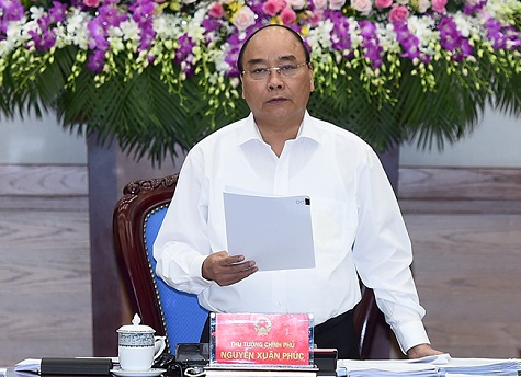 Thủ tướng Nguyễn Xuân Phúc chủ trì cuộc họp trực tuyến với các địa phương (Ảnh: VGP/Quang Hiếu)