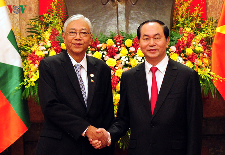 Chủ tịch nước Trần Đại Quang và Tổng thống Myanmar Htin Kyaw (Ảnh: Chinhphu.vn/VOV)