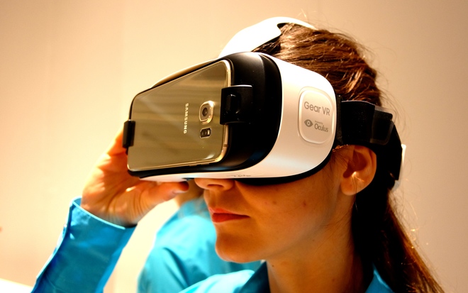 Công nghệ thực tại ảo (VR)