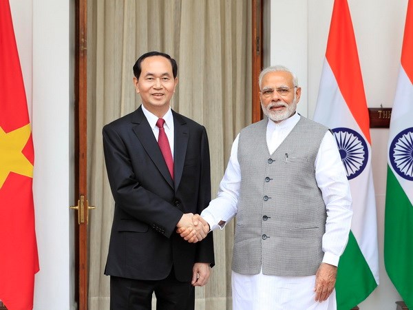 Chủ tịch nước Trần Đại Quang hội đàm với Thủ tướng Cộng hoà Ấn Độ Narendra Modi (Ảnh: Nhan Sáng/TTXVN)