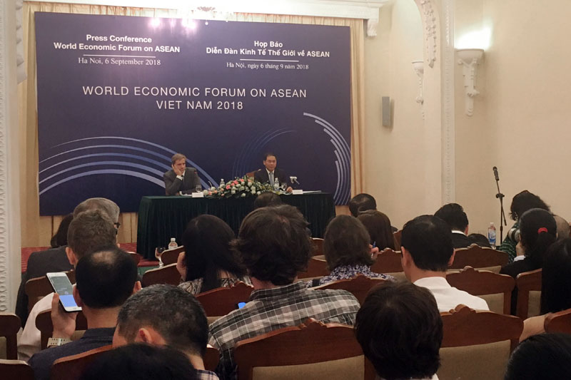 Quang cảnh họp báo quốc tế về WEF ASEAN 2018