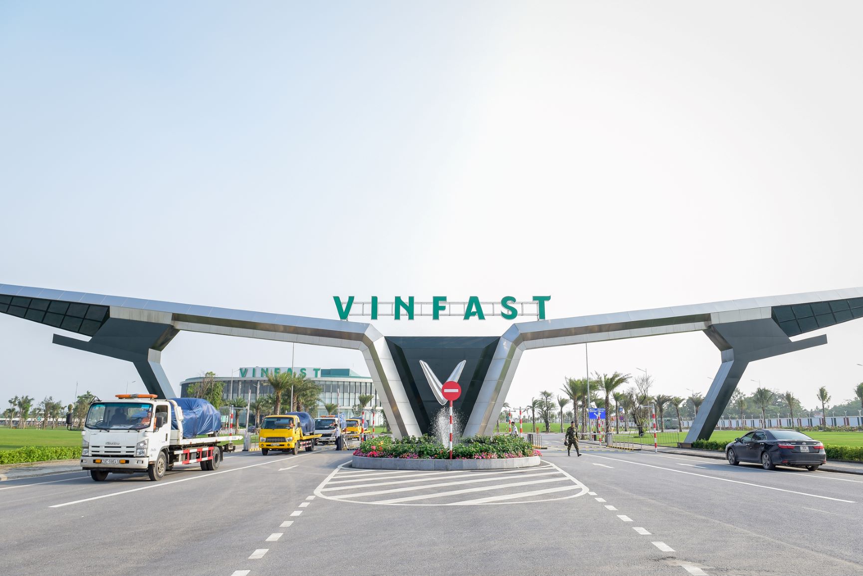 3.000 xe buýt điện đầu tiên của VinBus sẽ do VinFast sản xuất
