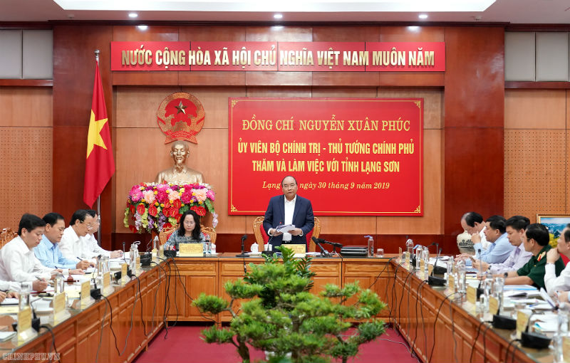 Thủ tướng Nguyễn Xuân Phúc làm việc với lãnh đạo chủ chốt tỉnh Lạng Sơn