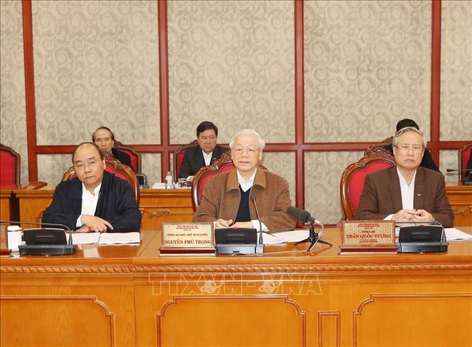 Tổng Bí thư, Chủ tịch nước Nguyễn Phú Trọng chủ trì họp Bộ Chính trị về công tác phòng, chống dịch Covid-19 (Ảnh: TTXVN)