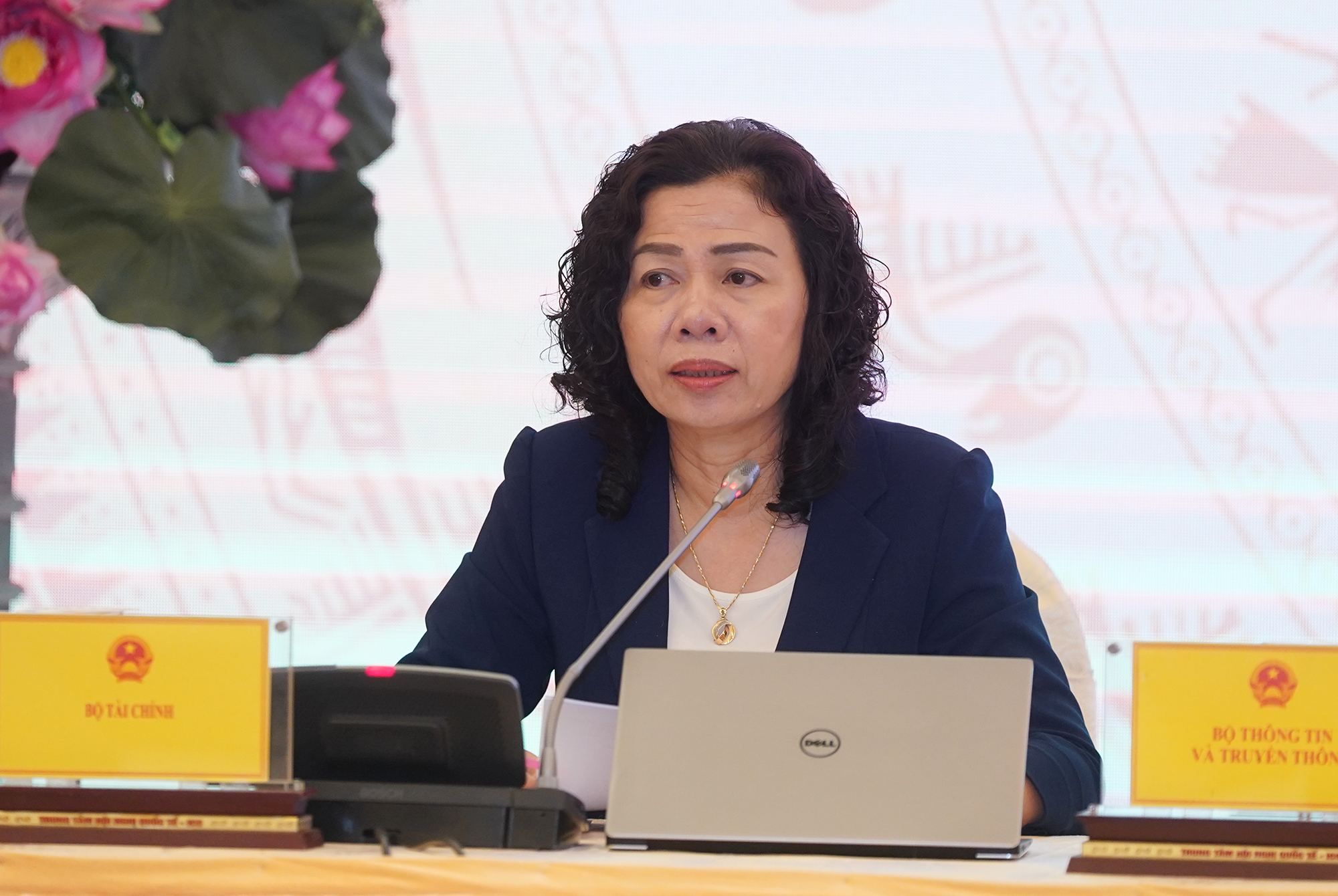 Thứ trưởng Bộ tài chính Vũ Thị Mai (Ảnh: VGP)