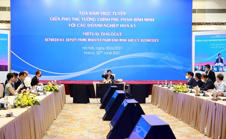 Phó Thủ tướng Phạm Bình Minh chủ trì Tọa đàm với các doanh nghiệp Hoa Kỳ. (Ảnh: Hải Minh)