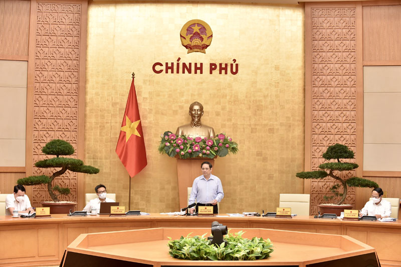 Thủ tướng Phạm Minh Chính chủ trì Phiên họp Chính phủ chuyên đề xây dựng pháp luật ngày 17/8 (Ảnh: Nhật Bắc)