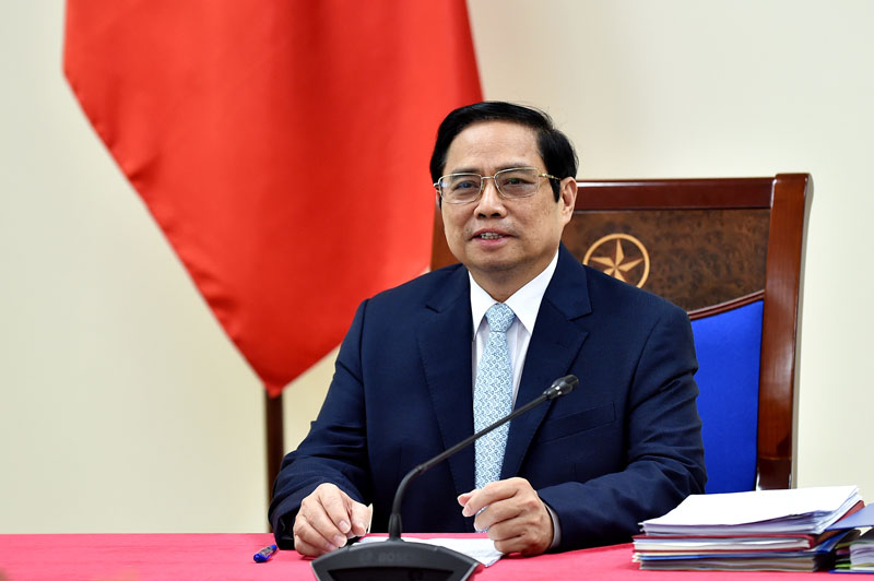 Thủ tướng Phạm Minh Chính họp trực tuyến với Giám đốc điều hành Chương trình COVAX (Ảnh: BNG)