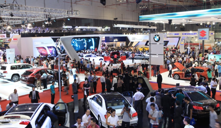Triển lãm Ô tô 2014 thu hút được nhiều thương hiệu nhập khẩu nguyên chiếc 