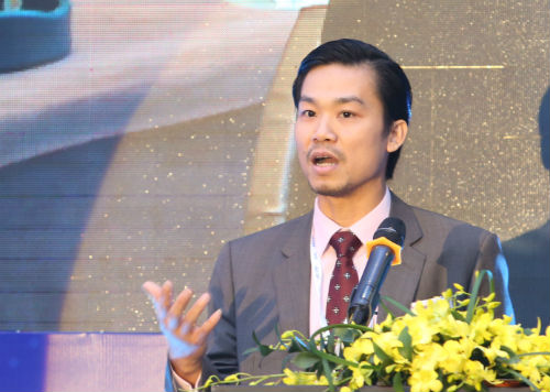Ông Phan Thanh Sơn, phó Tổng giám đốc Techcombank