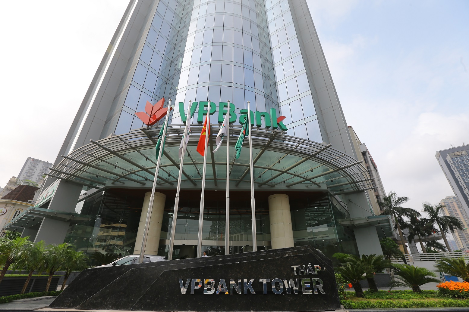 VPBank là ngân hàng tư nhân đầu tiên của Việt Nam 