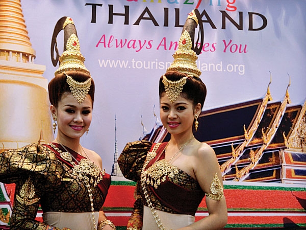 Đa sắc màu Hội chợ Du lịch Quốc tế Việt Nam 2013