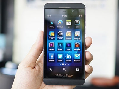 Giá bán BlackBerry Z10 tại Việt Nam là 15,5 triệu đồng