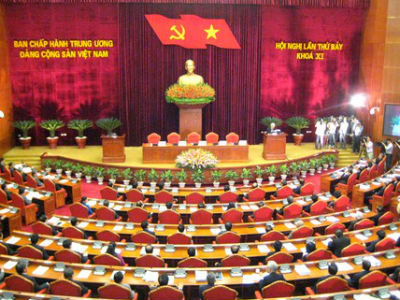 Bế mạc Hội nghị lần thứ 7, Ban Chấp hành Trung ương Đảng