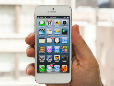 Nghi án Apple thao túng thị trường iPhone tại Châu Âu