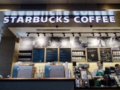 Starbucks pha cà phê từ nước trong nhà vệ sinh