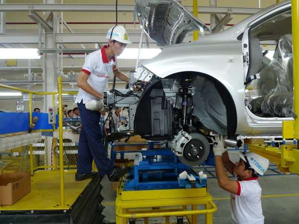 Nissan khai trương nhà máy ô tô 40 triệu USD tại Đà Nẵng