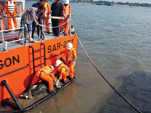 Cục Hàng hải điều tra vụ chìm ca nô tại Cần Giờ