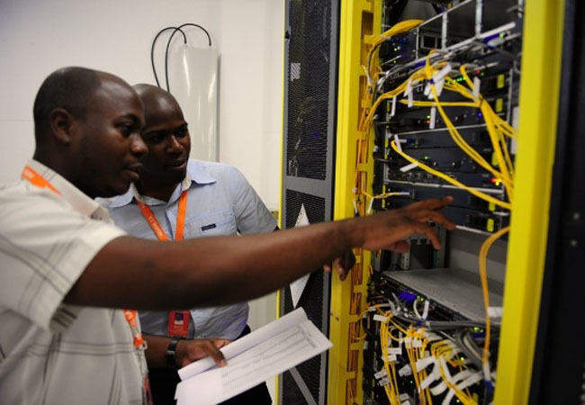 Viettel bắt tay IBM tại Cameroon