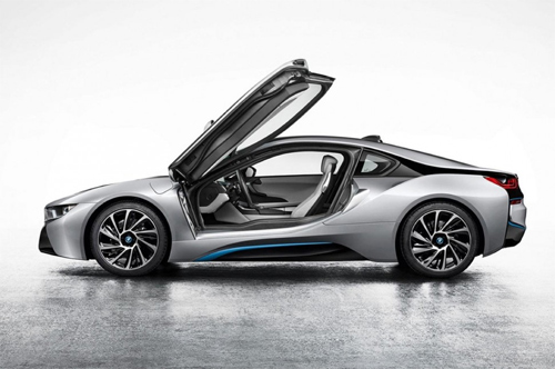 BMW i8 có giá dự kiến trên 100.000USD