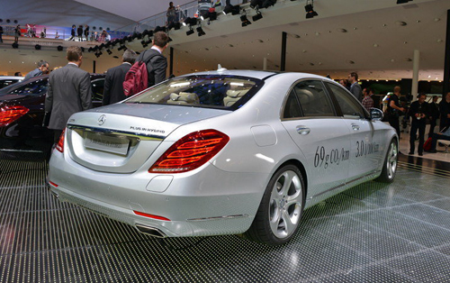 mercedes-s500-plug-i-17-800x0w.jpg