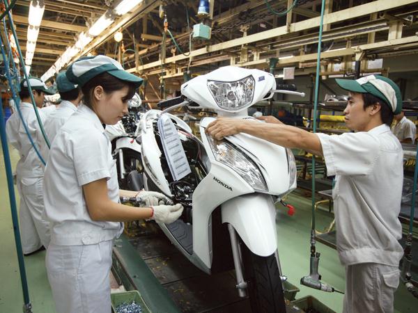 Honda Việt Nam: Nhà máy số 3 nằm im chờ thời?