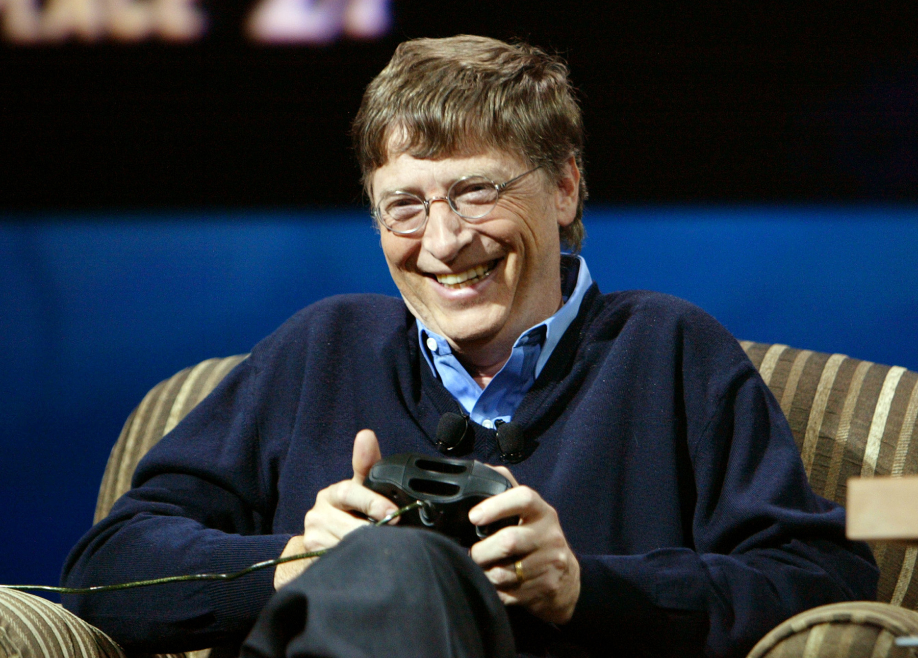 Nhà đầu tư “ép” Microsoft sa thải Bill Gates