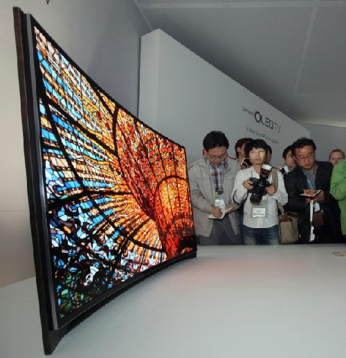 Samsung-Curved-OLED-TV-1-3927-1380786891