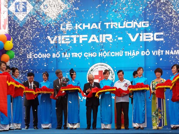 Khai trương Trung tâm thương mại VIBC