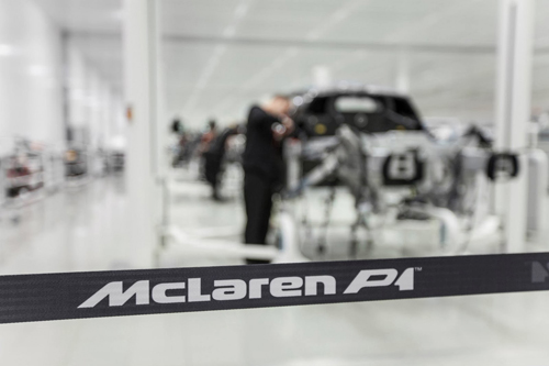 McLaren-P1-production-start-4-3.jpg