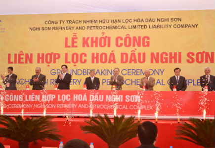 Lọc hóa dầu Nghi Sơn sẽ vận hành thương mại năm 2017